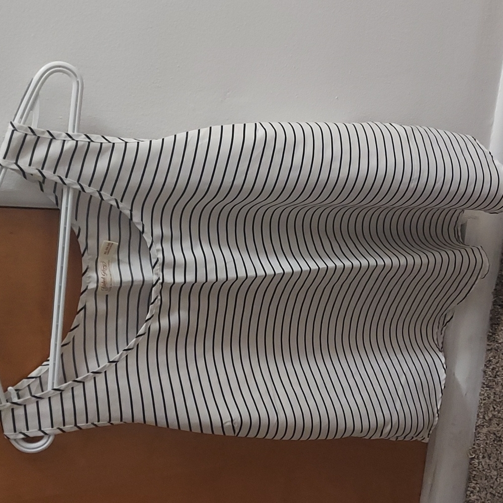 White with thin black stripes